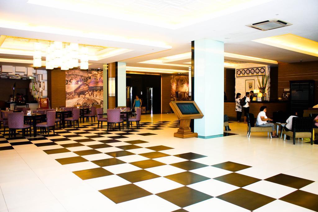 Manila Grand Opera Hotel Exteriör bild